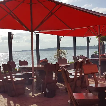 Lagunenperle - An Der Kliffkante Villa